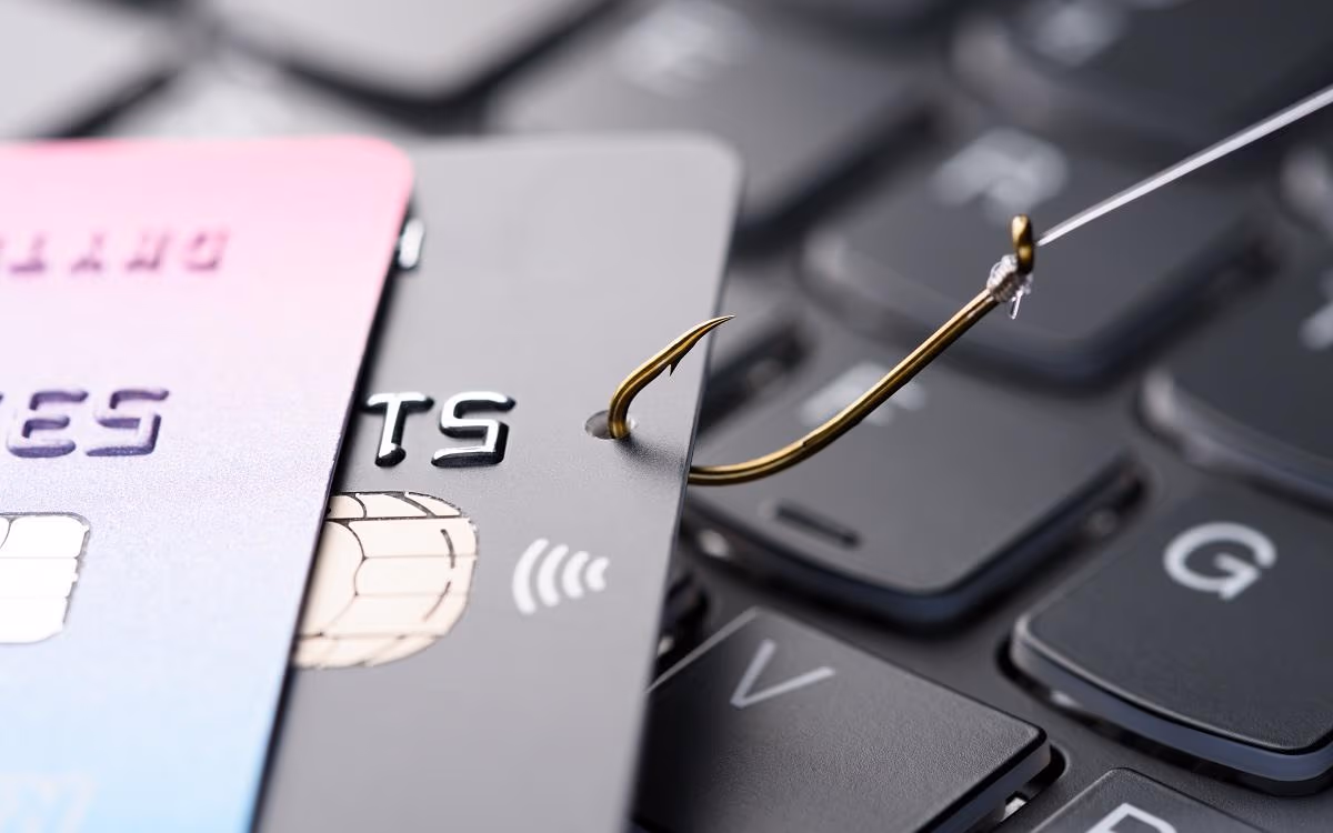 Phishing e furti di identità